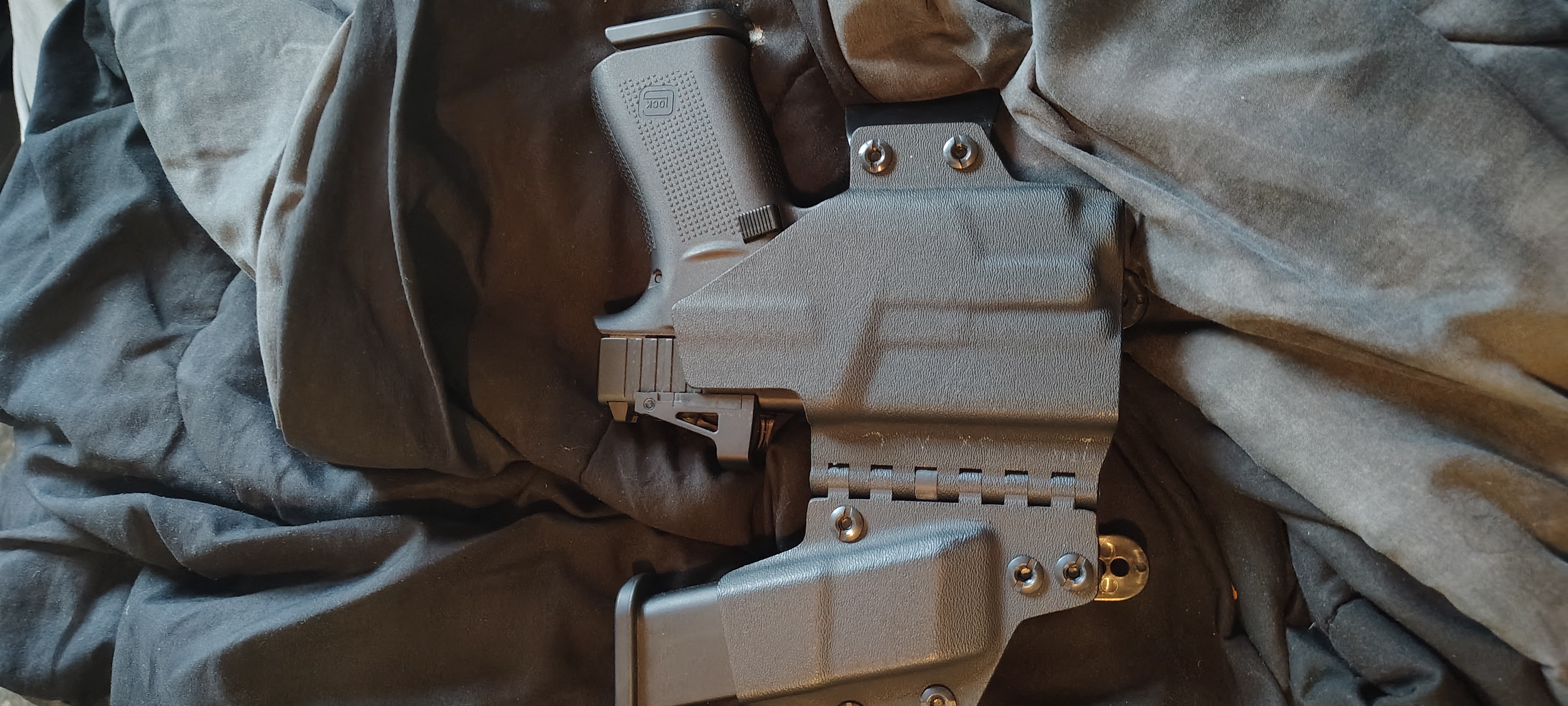 TREXARMS GLOCK17 gen5 マガジンキャリアー BLEM: T.REX Sidecar + Pistol Mag Carrier - Glock | T.REX ARMS
